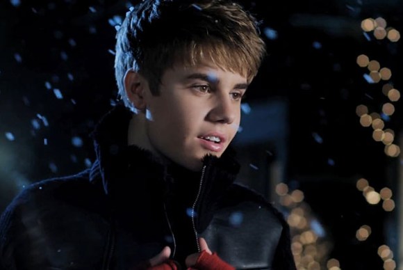 Justin Bieber Under the Mistletoe
